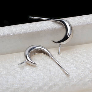Pendientes Colgantes de Plata S925 Hechos a Mano, Asimétricos, Estilo Europeo, Americano y Coreano, con 5-6 Perlas para Mujer - Product Image 4