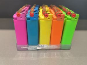 Encendedor de Pedernal Estilo Filipino, Económico, de la Mejor Calidad, Plástico Ecológico, Portátil, con Ruedas Pequeñas, Se Acepta Logotipo Personalizado - Product Image 1