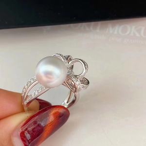 Bague luxueuse en argent pur S925 pour femme avec perle naturelle ronde de 9-10 mm sans défaut, coffret cadeau tendance pour la conservation personnelle - Product Image 3