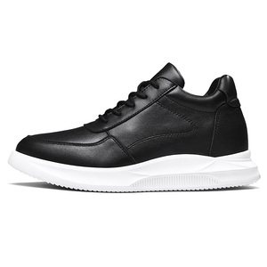 Baskets en cuir blanc avec semelles épaisses hommes chaussures en plein air <span class=keywords><strong>chaussure</strong></span> formelle <span class=keywords><strong>Invisible</strong></span> hauteur intérieure augmentant chaussures pour hommes 6/8 CM - Product Image 4