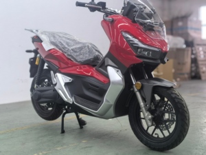 Bicicleta Eléctrica Plegable de Estilo Futurista, con Recuperación de Energía Mejorada, Ligera y Portátil para Viajes Urbanos y al Aire Libre - Product Image 2