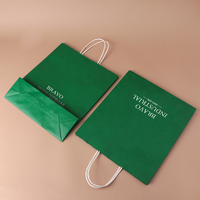 Sacs de shopping en papier kraft vert avec poignées, logo personnalisé, vente en gros d'usine