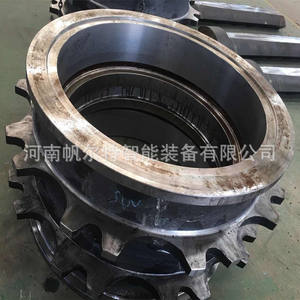 Eje de Engranaje de Alta Precisión 42CrMo con Superficie Dentada Endurecida, Eje Ranurado No Estándar para Reductores - Product Image 2