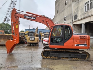Excavadora Doosan DX140LC de alta calidad a la venta con caja de cambios de motor de componentes básicos; los modelos incluyen DX225 DX300 - Product Image 5