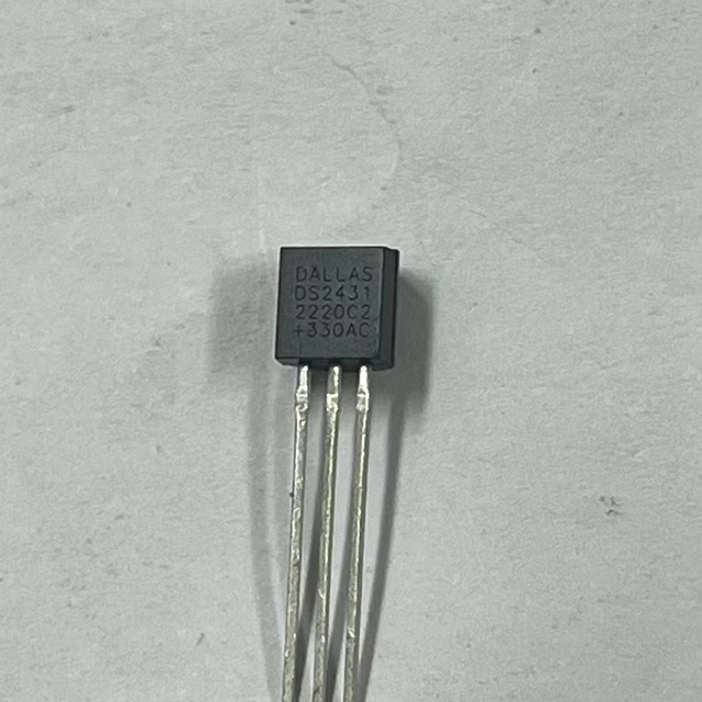 new and original electronic components integrated circuit DS2431+