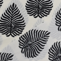Tissu en mousseline de soie de haute qualité 75d * 75d motif de feuille de plante noir et blanc imprimé tissu en mousseline de soie pour vêtements pour femmes