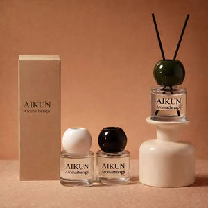 Aikun - Juego de Difusores de Aromas Personalizados, 50 ml, Fragancia para el Hogar, Ecológico, Difusor de Aceites Esenciales Naturales con Varillas Aromáticas - Product Image 1
