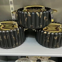 Conteneur de conservation alimentaire 1.5L 2L 2.5L avec couvercle verrouillable, doublure en acier inoxydable, bord perlé, motif marbre cannelé, ensemble de 3 casseroles de luxe pour la table