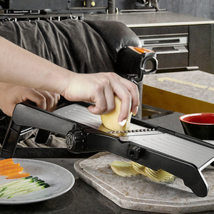 Bán Buôn Thép Không Gỉ Rau Mandolin Slicer 1PC Có Thể Điều Chỉnh Của Nhãn Hiệu Thực Phẩm Chopper Với Thân Thiện Với Lưỡi - Product Image 3