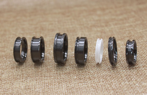 Anillo Inteligente de Cerámica con NFC RFID, Negro Facetado de 8mm, Joyería Inteligente para Pagos - Product Image 2