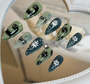 Lot de 10 faux ongles en acrylique faits main, longueur moyenne, multicolores, style French Goth, design mignon pour nail art - Product Image 1