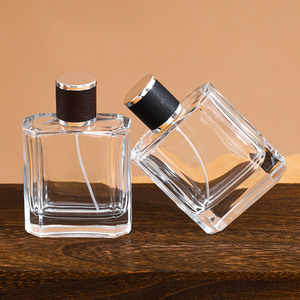 Flaconi di profumo vuoti all'ingrosso da 30ml 50ml 100ml in vetro, ricaricabili, con logo personalizzato. - Product Image 1