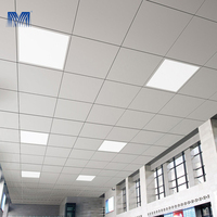 Oficina 600 X600 Accesorios suspendidos Barra en T Supermercado Azulejos de aluminio cuadrados Panel de pared de cortina única Techo falso elástico