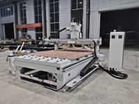 Routeur CNC ATC de haute précision avec dispositif rotatif, machine de fraisage CNC automatique, ligne de production d'artisanat en bois et de meubles