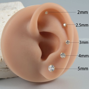 Khuyên tai zircon mạ vàng bằng thép không gỉ, khuyên tai sụn, khuyên tai vành tai, khuyên tai thép phẫu thuật, khuyên tai lỗ tai 20G bán buôn - Product Image 2