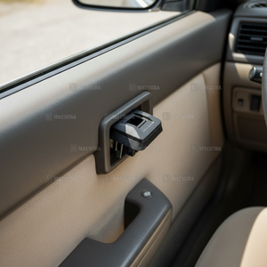 Botón de Apertura de Ventana Trasera para Automóvil, Lado Derecho/Izquierdo, TW Origin 84810-20060, 1993-1998 - Product Image 3