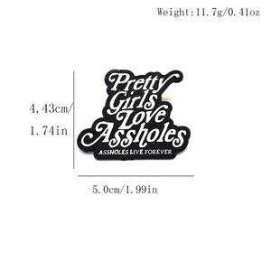 Insigne de revers en métal d'épingles en émail 'Still Loading' avec impression typographique lettres de thème gravées de sculpture de noël - Product Image 3