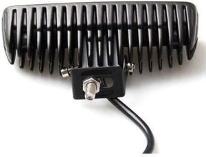 ไฟ LED ทำงานกลางคืน 18W 12-24V แสงแบบกระจาย 6000K IP67 สำหรับรถบรรทุก รถจักรยานยนต์ รถแทรกเตอร์ รถพ่วง - Product Image 2
