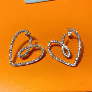Orecchini a Perno con Design a Cuore Traforato, Eleganti Orecchini da Donna alla Moda, Regalo Romantico, Gioielli - Product Image 6