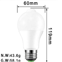 Venta al por mayor 12W E27/B22 Bombilla de luz LED Iluminación residencial Blanco cálido 8000K Bombilla de sensor de movimiento Pir