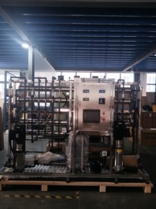 Système d'osmose inverse à <span class=keywords><strong>2</strong></span> étages 1000 LPH avec <span class=keywords><strong>adoucisseur</strong></span> et dispositif EDI, unité de filtration d'eau de ville, machine de traitement d'eau ultrapure - Product Image 1