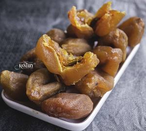 Hanging Dried Persimmon <b>Product</b> <b>Fruit</b> for Tea No Sugar Slices 100% Natural Hight Quality Made in Vietnam Best Price Non GMO - Product Image 3