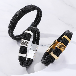 Bracelet en cuir PU tressé double rétro pour homme, forme cœur, fermoir magnétique, style motard, bracelets tressés - Product Image 5