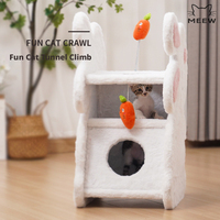 Structure d'escalade pour chat Lapin Blanc Adorable avec tunnel en sisal, nid, jouet à ressort en forme de carotte, mobilier pour chat Lapin de dessin animé