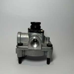 Pièces et accessoires pour remorques, soupape de relais 9730110000, pièces de systèmes de freinage automobile, systèmes de freinage pour camions lourds et remorques - Product Image 4