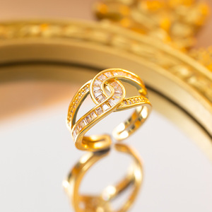 Anillo de Circonia Cúbica Ultra Brillante para Mujer, Lujo Ligero, Alta Gama, Banda Abierta Ajustable, Minimalista, Chapado en Oro Real - Product Image 2