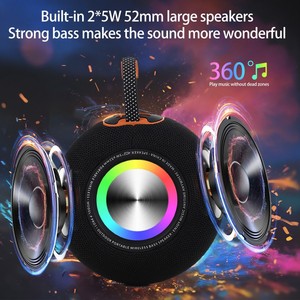 ลำโพง P PRO1 ขายดีข้ามพรมแดน สำหรับใช้งานกลางแจ้ง กันน้ำ พกพาสะดวก ขนาดเล็ก ใช้ในบ้านได้ มีช่องใส่การ์ด ซับวูฟเฟอร์ RGB แบตเตอรี่ใช้งานได้นาน - Product Image 5