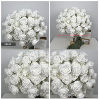 DKB 50cm 60cm 70cm 80cm Große Rosen-Blumenarrangements Hochzeitstisch-Blumendekoration Seiden-Kunstblumen Weiß-Grüne Blumenkugel