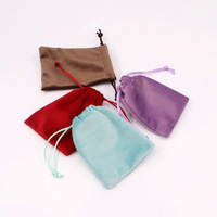 Sacs cadeaux personnalisables de luxe haut de gamme en velours rouge recyclable, réutilisables, avec cordon de serrage, pour bijoux et parfums, vente en gros