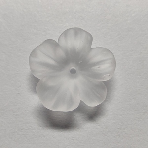 F19 10mm Piedra Preciosa Suelta de Cuarzo Natural Blanco Esmerilado con Tallado Floral Multitamaño Hecho a Mano para Diseño - Product Image 1