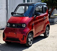 Voiture électrique miniature EV berline avec moteur 1500W, batterie au lithium, propulsion simple, caméra arrière