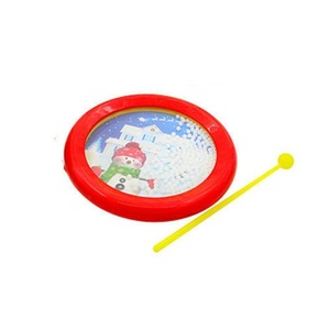 Ensemble d'instruments de percussion en plastique en gros avec tambour à main, maraca, clochette et tube sonore pour l'éducation musicale et le jeu des enfants - Product Image 4