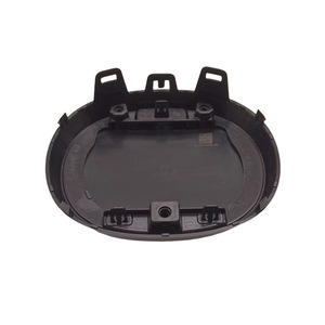 ฐานยึดตราสัญลักษณ์กระจังหน้า Mazda 3 Crystal สีดำโครเมียม BCKB 50 730A 721A - Product Image 3