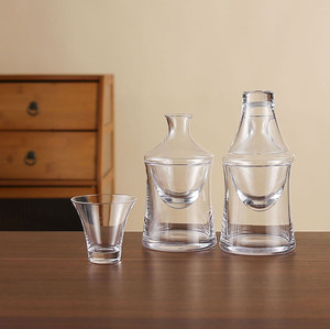 Carafe en <span class=keywords><strong>verre</strong></span> cristallin pour saké japonais <span class=keywords><strong>avec</strong></span> réservoir de glace, distributeur de vin chaud et pot à vin froid - Product Image 1
