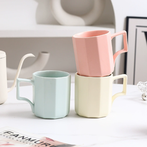 Ensemble de tasses à café en céramique de porcelaine en gros, logo personnalisé, cadeaux publicitaires d'entreprise, prix d'usine pas cher, réutilisables, sans danger pour les aliments - Product Image 3