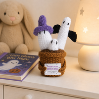 Décoration d'Halloween en crochet : adorable fantôme en pot, figurine tricotée faite main en fil, ornement fantôme pour décoration de table d'Halloween, cadeau