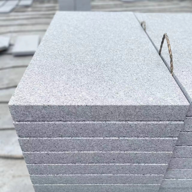 G603 Standstead Light Grey Granite Flamed Paving Tile