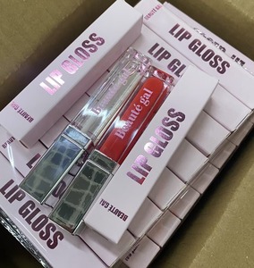 Personalice su marca Hidratante Etiqueta privada Brillo de labios Proveedor Haga su propio brillo de labios con tubos de brillo de labios personalizados Brillo de labios con brillo de labios - Product Image 2