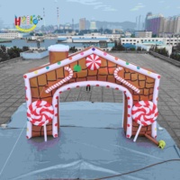 Arche gonflable géante en forme de maison de pain d'épices de Noël pour marché de Noël