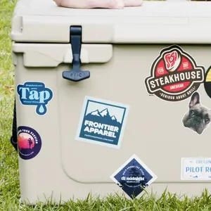 カスタムロゴUVプルーフ防水ダイカットステッカーラベルプレミアム光沢ビニールPVCホログラフィックラウンド接着ステッカーMOQなし - Product Image 4