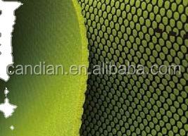 สีเขียว