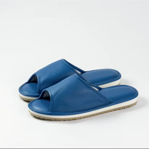 Zapatillas de mujer antideslizantes informales de alta calidad Zapatillas de nuevo diseño a la venta - Product Image 1