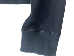 Vente en gros Sweat à capuche court pour hommes, style streetwear, avec imprimé patch, épaules tombantes, poche kangourou et logo personnalisé - Product Image 5