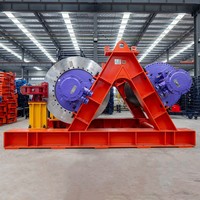 Tambour électrique synchrone à aimant permanent offrant un fonctionnement silencieux et des intervalles de service prolongés pour la manutention de charges en vrac