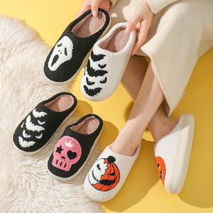 <span class=keywords><strong>Acheter</strong></span> Stock Designer Halloween Citrouille Femmes Hommes Spooky Diapositives Doux Semelle Antidérapante Peluche Maison Fuzzy Intérieur Extérieur Chaussures Pantoufles - Product Image 3