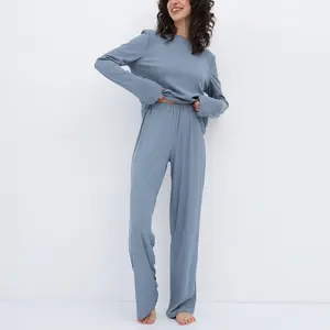 Huiskleding Voor Vrouwen Lounge Dragen, 2023 Vrouwen Custom Logo Groothandel Flanellen Winter Pluche 3 Stuks Pyjama Kleding Set/